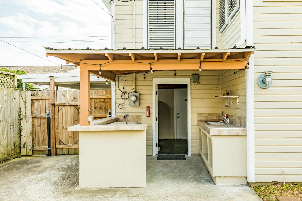 Nautical Niche- Upstairs Villa Galveston Exterior photo
