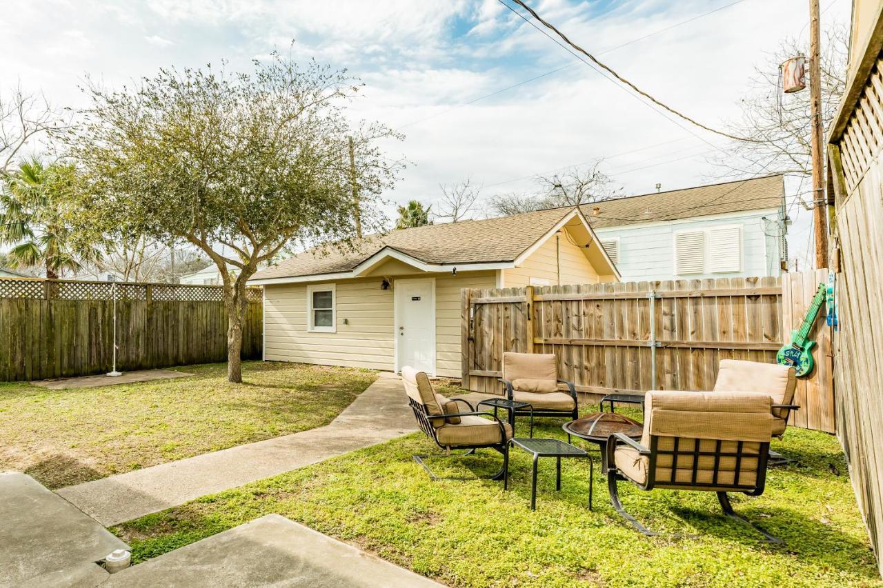Nautical Niche- Upstairs Villa Galveston Exterior photo